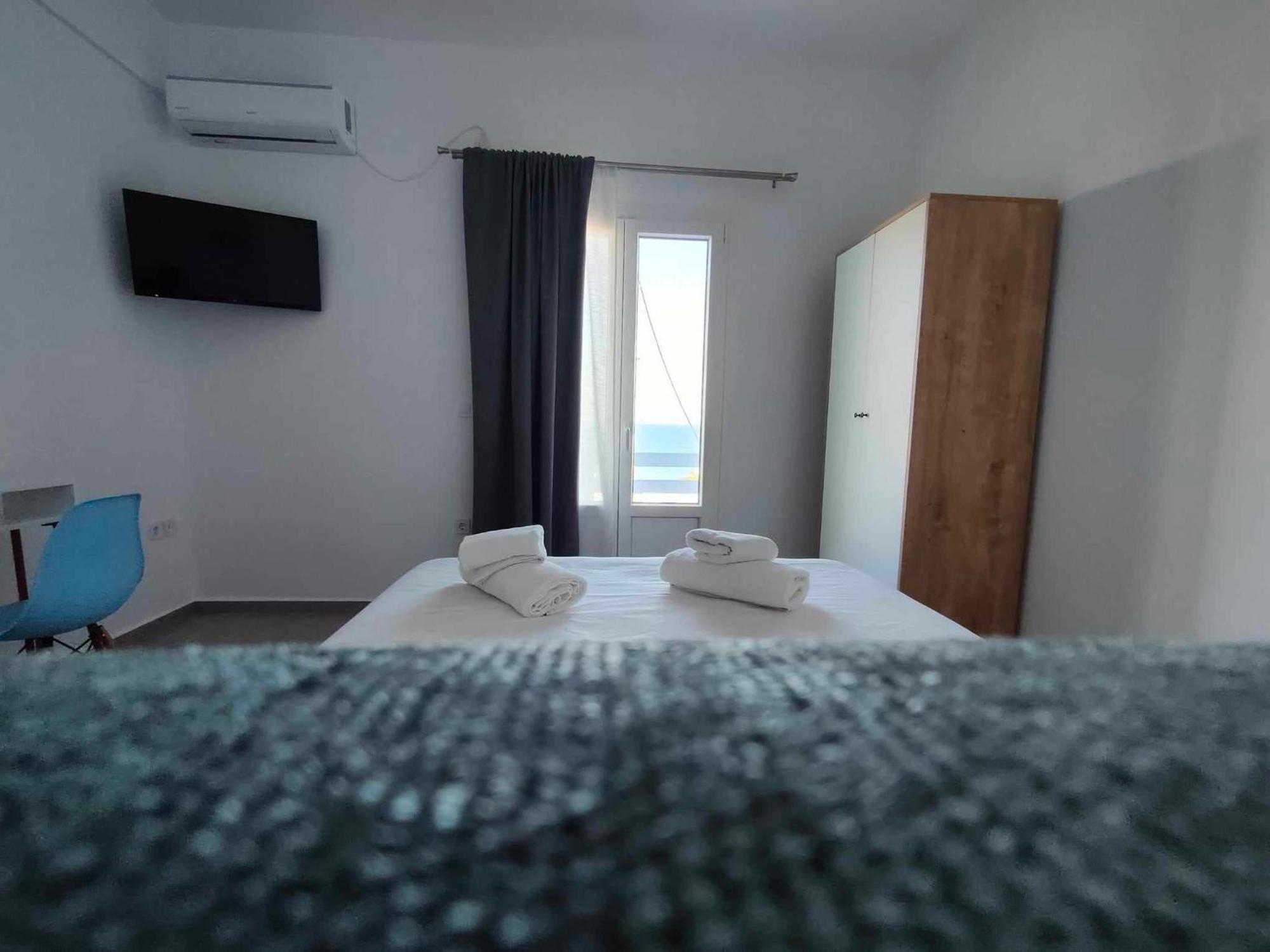 Papillon Villa Pera Gyalos Exterior photo